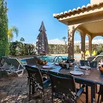 וילה Rustica