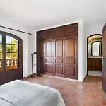 فيلة Rustica البوفيرا
